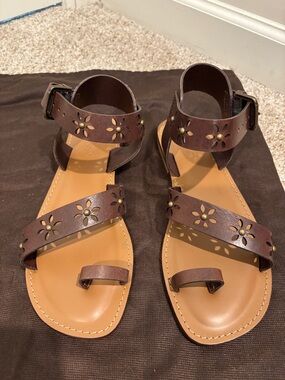 Sundance Women's Brown Floral Cutout Ankle-Strap Sandals. Brand new with box
